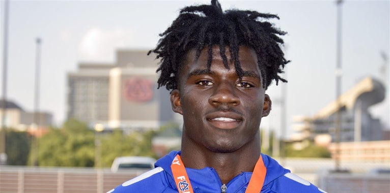 Louisville finalist for top athlete Louisville finalist for top athlete