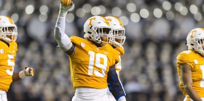 Tennessee's 2018 Offseason Outlook: Defensive end Tennessee's 2018 Offseason Outlook: Defensive end