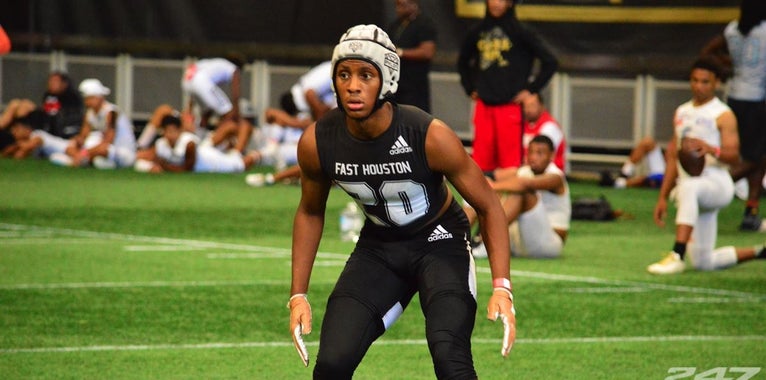 EJ after dark: Intel on Texas CB commit Caldwell EJ after dark: Intel on Texas CB commit Caldwell