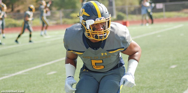 Elite LB Tufono names Texas in final five Elite LB Tufono names Texas in final five