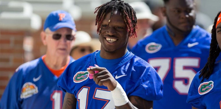 Gators issue new jersey numbers to newcomers, some returnees Gators issue new jersey numbers to newcomers, some returnees