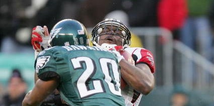 Brian Dawkins made statement to Alge Crumpler on thunderous hit Brian Dawkins made statement to Alge Crumpler on thunderous hit