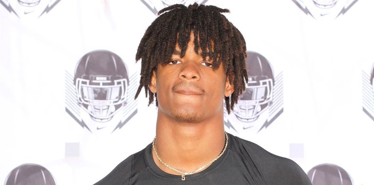 Mizzou snags two more football commits Mizzou snags two more football commits