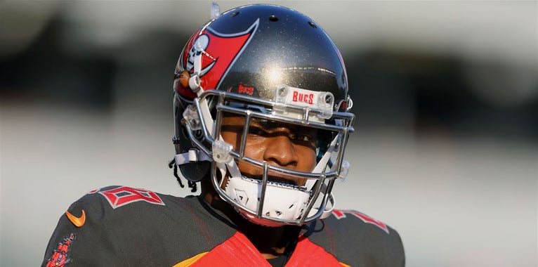 Buccaneers have no comment on video of Vernon Hargreaves smoking Buccaneers have no comment on video of Vernon Hargreaves smoking