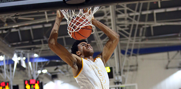 5-star Greg Brown, top 2020 PF, talks blue bloods, favorites 5-star Greg Brown, top 2020 PF, talks blue bloods, favorites