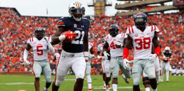 Luke: Ole Miss loss at Auburn a turning point last season Luke: Ole Miss loss at Auburn a turning point last season