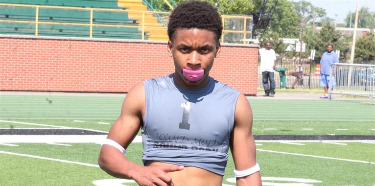 Michigan Football Recruiting: Andre Seldon's highlights Michigan Football Recruiting: Andre Seldon's highlights