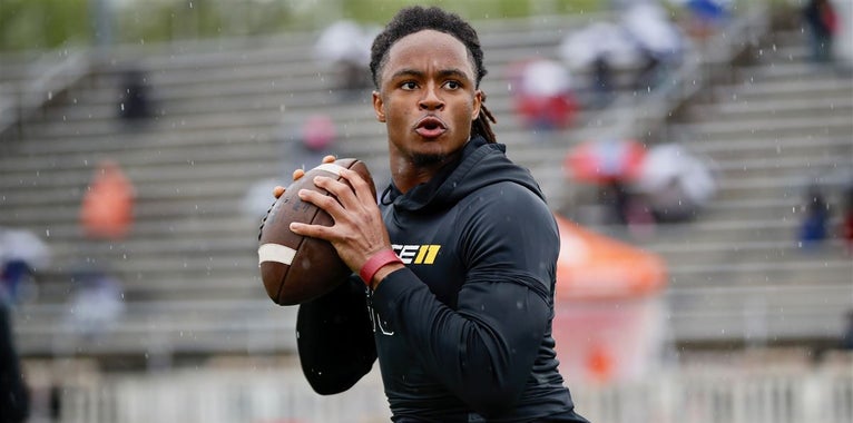 Dawg Treats - Latest on 2018 class left to report Dawg Treats - Latest on 2018 class left to report