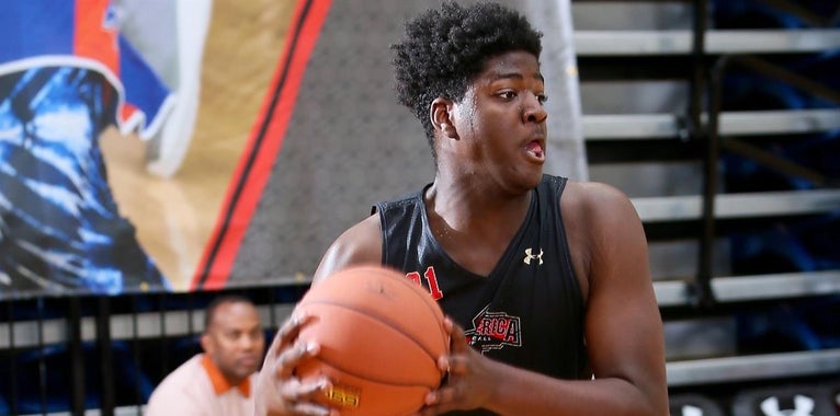 Makhi MItchell: Evaluating Top 50 2019 Maryland center commit Makhi MItchell: Evaluating Top 50 2019 Maryland center commit