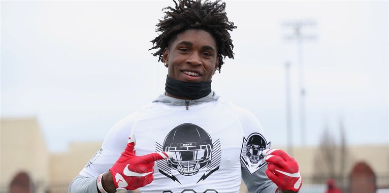 Notre Dame checks in on new running back target Notre Dame checks in on new running back target
