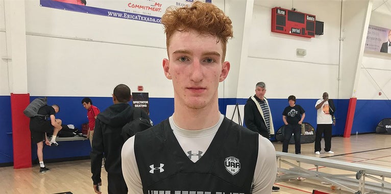 UVA head coach Tony Bennett offers five-star point guard UVA head coach Tony Bennett offers five-star point guard