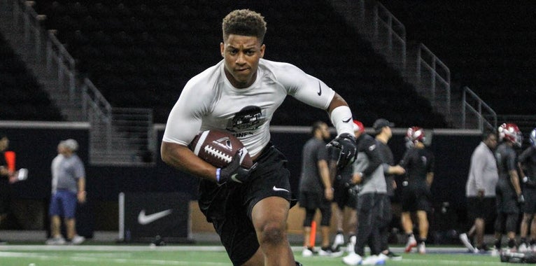 Top247 RB Jones talks about the moment he committed to Stanford Top247 RB Jones talks about the moment he committed to Stanford