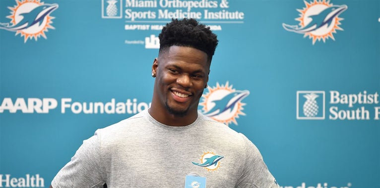 Ryan Shazier an inspiration to Dolphins rookie Jerome Baker Ryan Shazier an inspiration to Dolphins rookie Jerome Baker