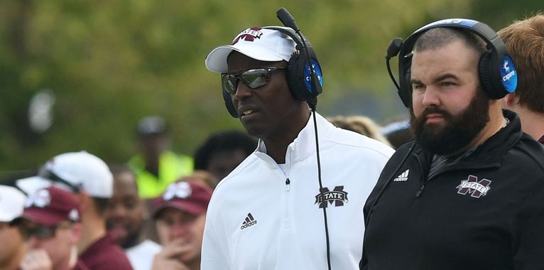 Assistant Brian Baker Breaks Down DLine Signees in Class of 2018 Assistant Brian Baker Breaks Down DLine Signees in Class of 2018