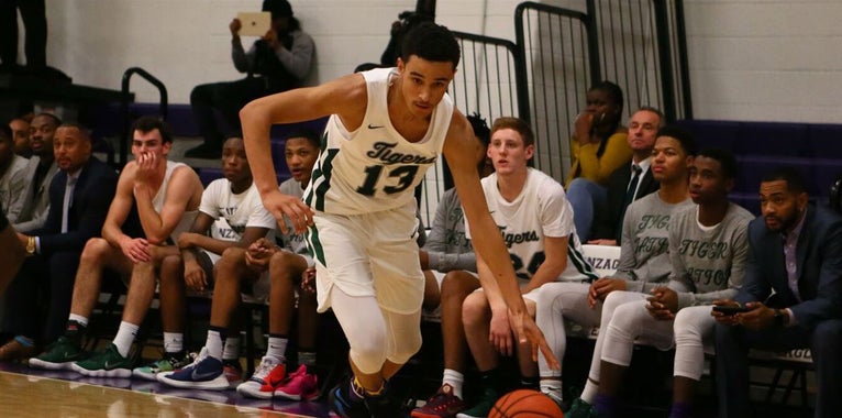 Maryland Offers Mitchell Twins' Sharpshooting Teammate Maryland Offers Mitchell Twins' Sharpshooting Teammate