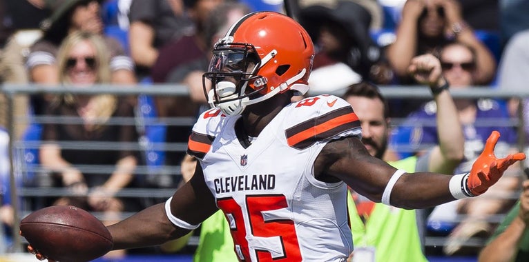 David Njoku, Duke Johnson join Odell Beckham Jr in training David Njoku, Duke Johnson join Odell Beckham Jr in training