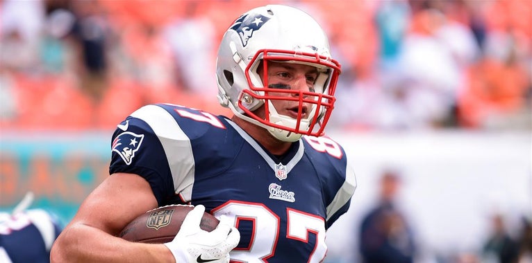 Which teams could trade for Rob Gronkowski Which teams could trade for Rob Gronkowski