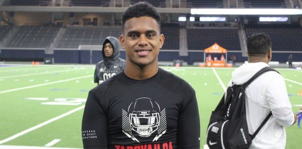 Taulia Tagovailoa talks status with Alabama Taulia Tagovailoa talks status with Alabama