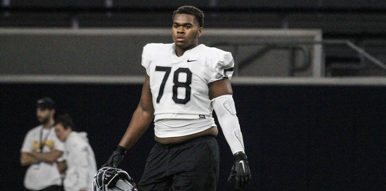 Elite OL Evan Neal talks interest in Alabama Elite OL Evan Neal talks interest in Alabama