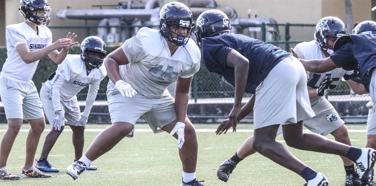 Top Schools Already Courting 2021 OL Tate Top Schools Already Courting 2021 OL Tate